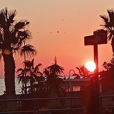 Playa Beach Malaga 3Habts Dobles, Cocina Familiar, Apartamento Completo La Cala Del Moral Εξωτερικό φωτογραφία
